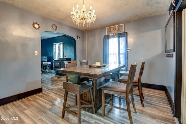 $159,900 | 124 East Boulevard, Gloversville, NY 12078