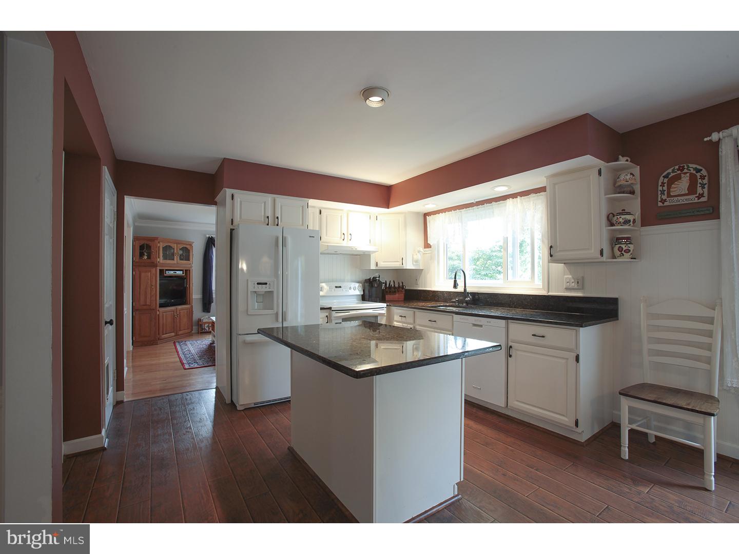 83 Pheasant Road Doylestown, PA 18901 - Photo 5 of 25 Gallery Image 5