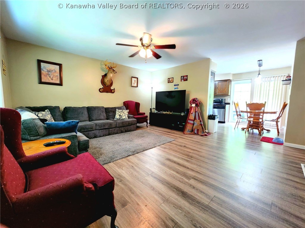 648 Hidden Valley Road Chapmanville, WV 25508 - Photo 12 of 24 Gallery Image 12