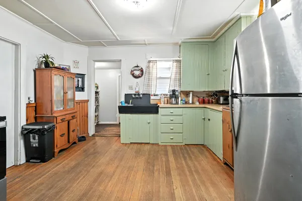 $130,000 | 2 King Street, Fairfield, ME 04937