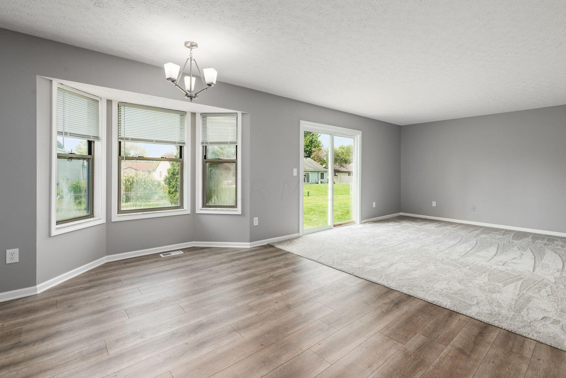 3127 Crossgate Road Columbus, OH 43232 - Photo 16 of 42 Gallery Image 16