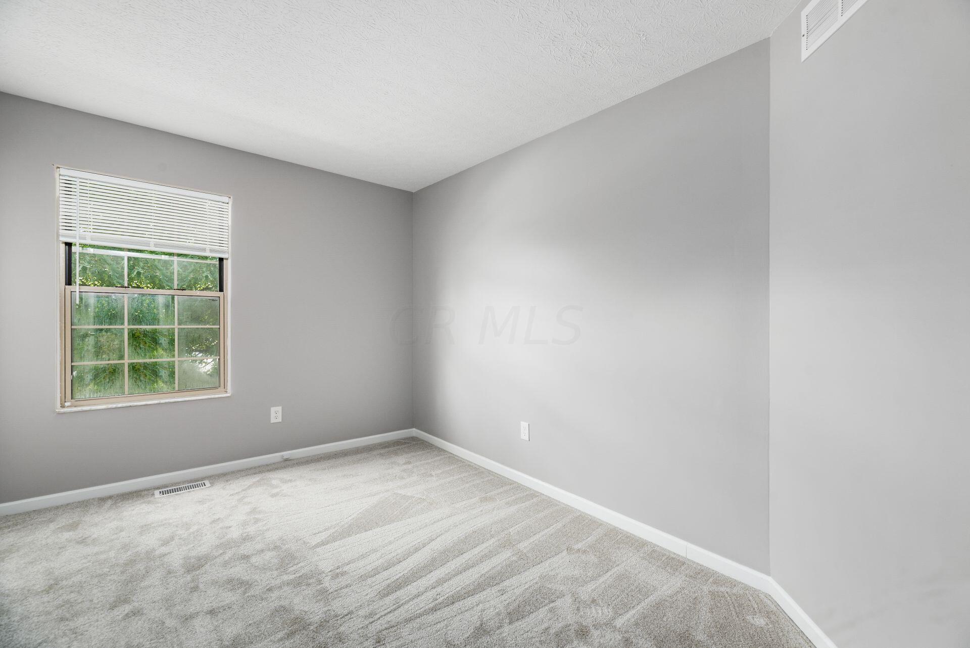 3127 Crossgate Road Columbus, OH 43232 - Photo 27 of 42 Gallery Image 27