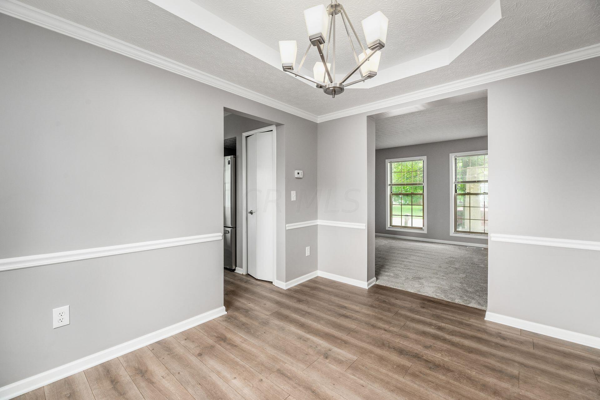 3127 Crossgate Road Columbus, OH 43232 - Photo 8 of 42 Gallery Image 8