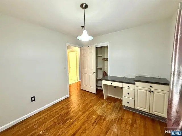 $2,700 | 252 Passaic Avenue, Unit 1F, East Newark, NJ 07029