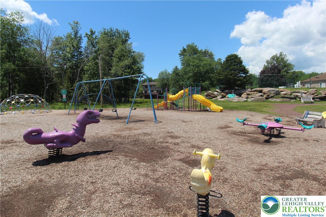 993 Stony Mountain Road Albrightsville, PA 18210 - Photo 9 of 17