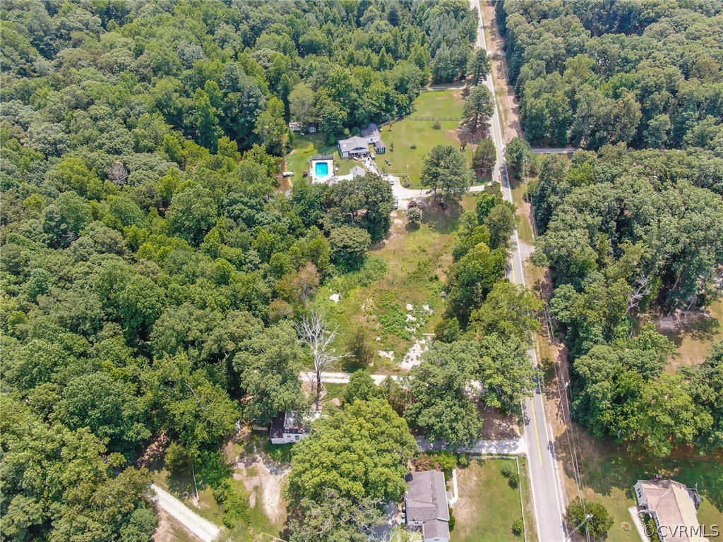 12554 Kain Road Glen Allen, VA 23059 - Photo 3 of 11