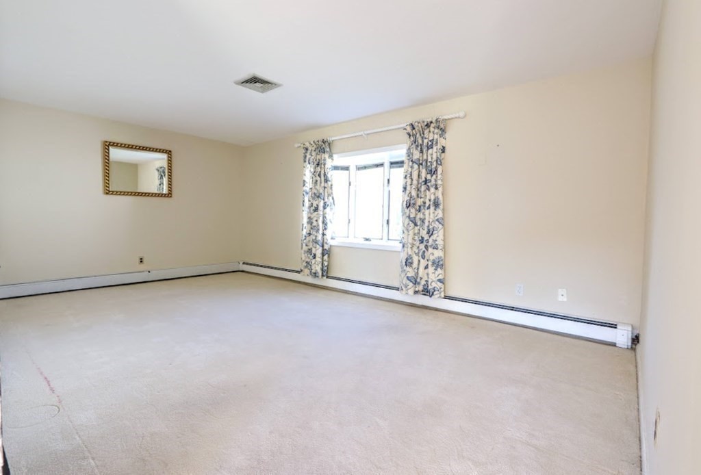 33 Eden Road Framingham, MA 01702 - Photo 14 of 28 Gallery Image 14