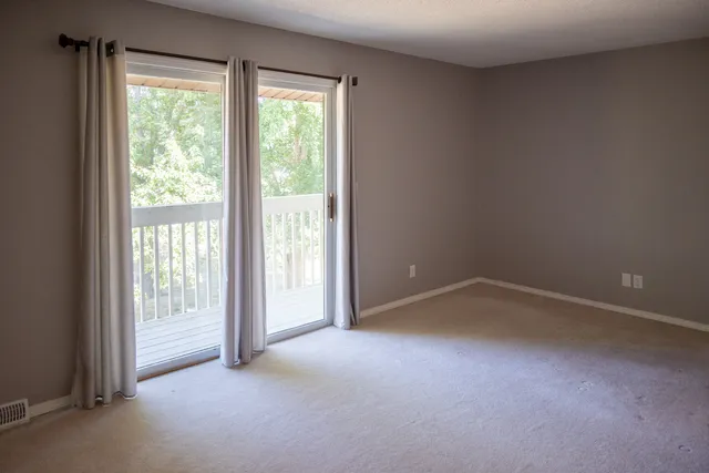 $120,000 | 1414 South Shores, Unit 1414, Sullivan, IL 61951