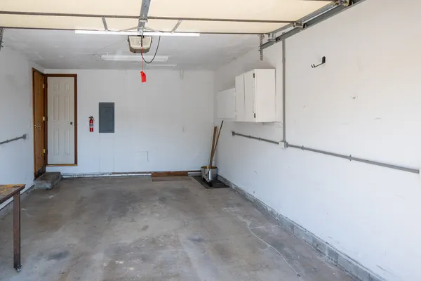 $115,500 | 1414 South Shores, Unit 1414, Sullivan, IL 61951