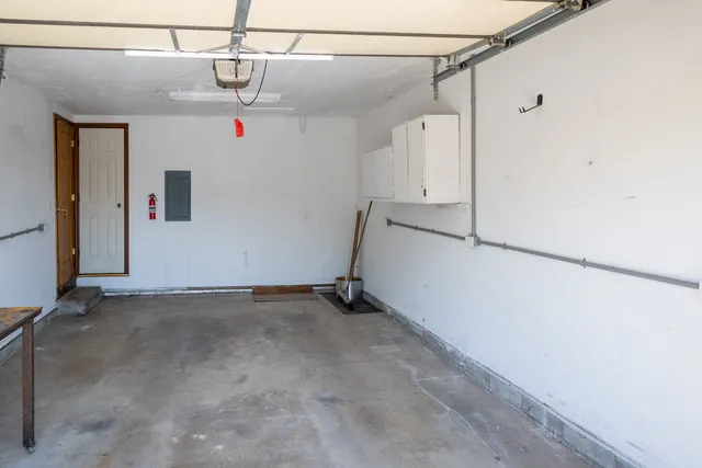 $120,000 | 1414 South Shores, Unit 1414, Sullivan, IL 61951