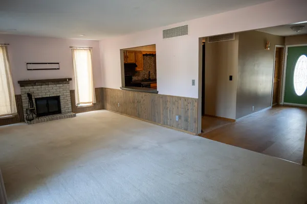 $115,500 | 1414 South Shores, Unit 1414, Sullivan, IL 61951