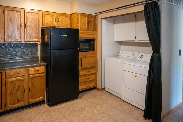 $115,500 | 1414 South Shores, Unit 1414, Sullivan, IL 61951