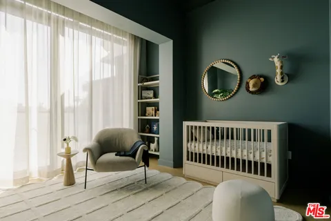 $3,745,000 | 702 North Doheny Drive, Unit TH8, West Hollywood, CA 90069