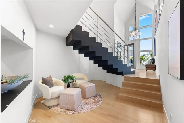 $4,650,000 | 766 Pelican Drive, Laguna Beach, CA 92651