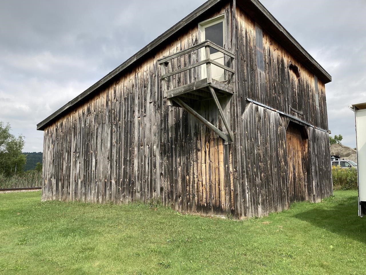 251 Middle Road Clarendon, VT 05759 - Photo 8 of 9 Gallery Image 8