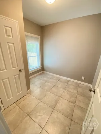 $1,500 | 1110 New Jersey Avenue, Savannah, GA 31404