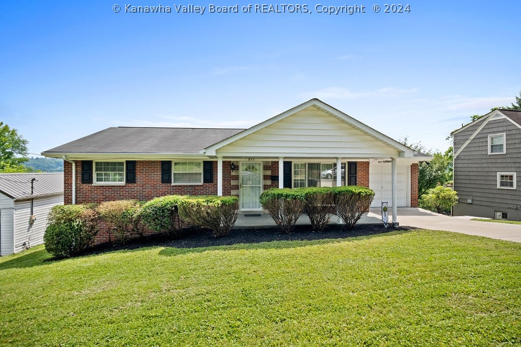 857 Lower Chester Road Charleston, WV 25302 - Photo 1 of 40 Gallery Image 1