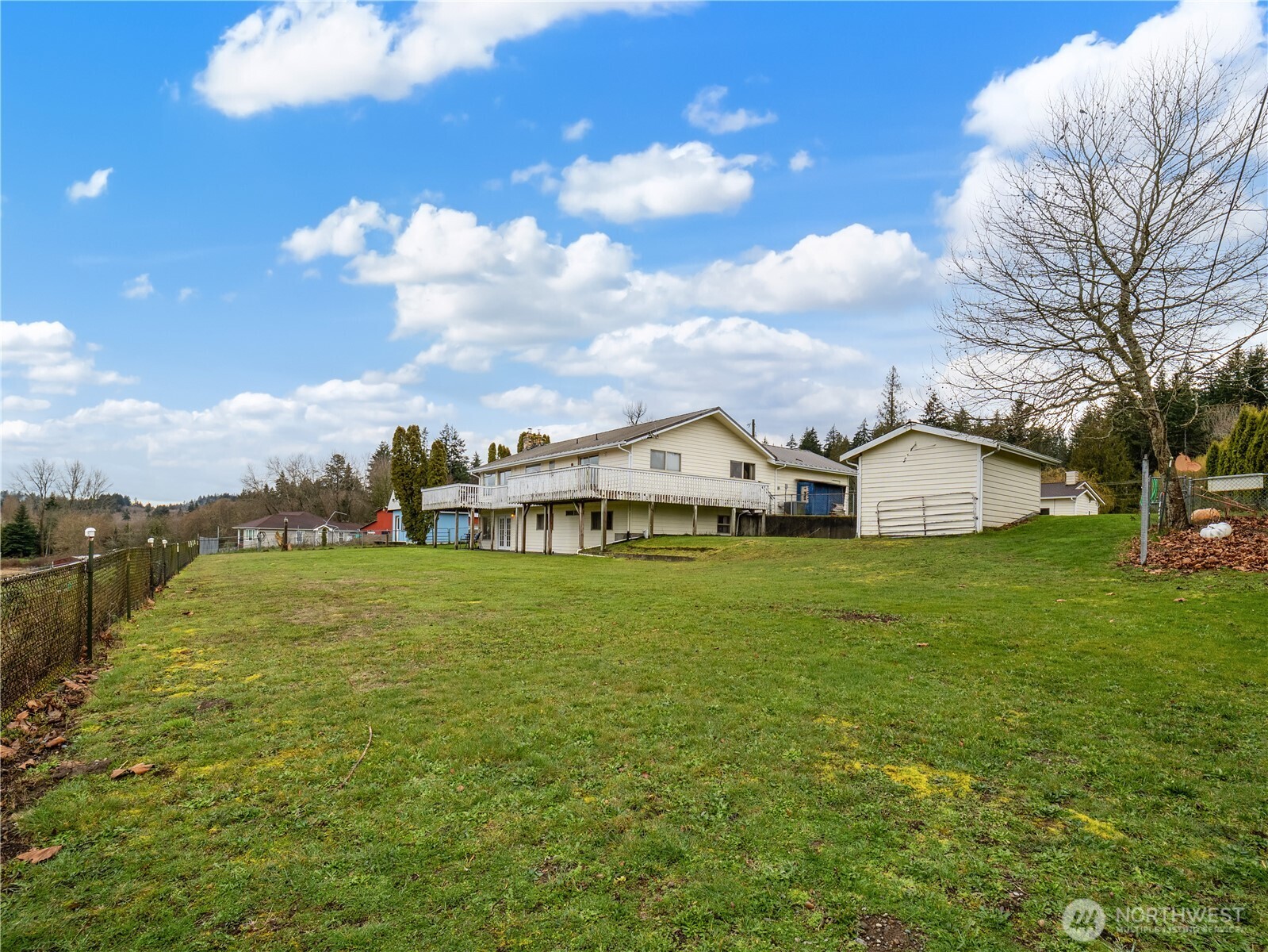 7693 Sidney Road Southwest Port Orchard, WA 98367 - Photo 36 of 40