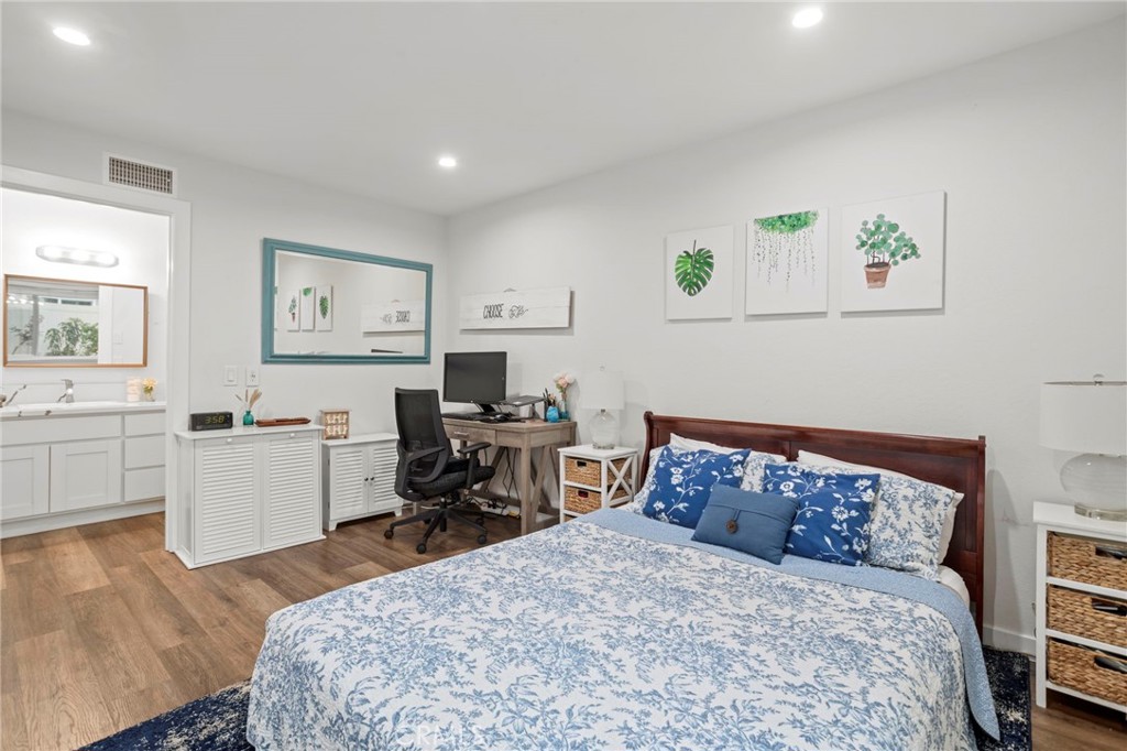 11262 Cullen Court Riverside, CA 92505 - Photo 13 of 34