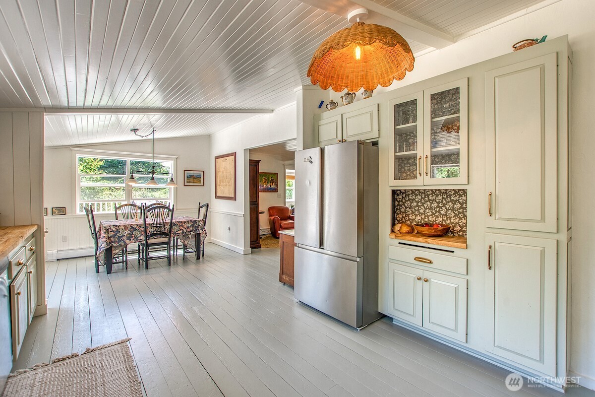 716 Point Lawrence Road Orcas Island, WA 98279 - Photo 14 of 40 Gallery Image 14