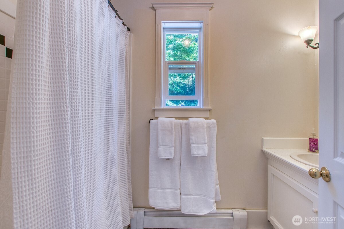 716 Point Lawrence Road Orcas Island, WA 98279 - Photo 22 of 40 Gallery Image 22