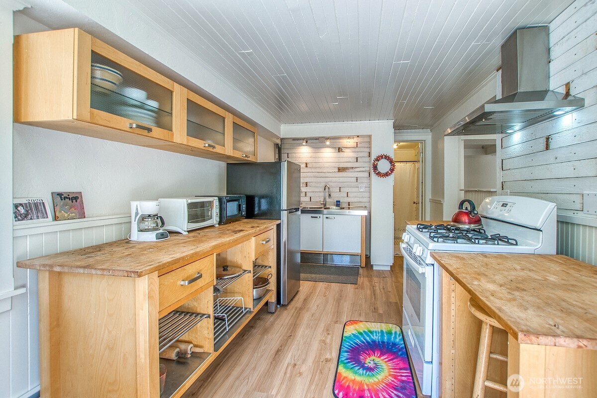 716 Point Lawrence Road Orcas Island, WA 98279 - Photo 29 of 40 Gallery Image 29