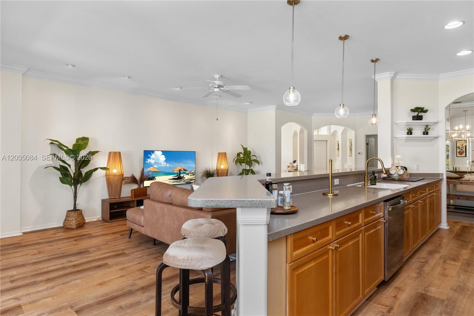 1896 Crestview Way Naples, FL 34119 - Photo 20 of 91 Gallery Image 20