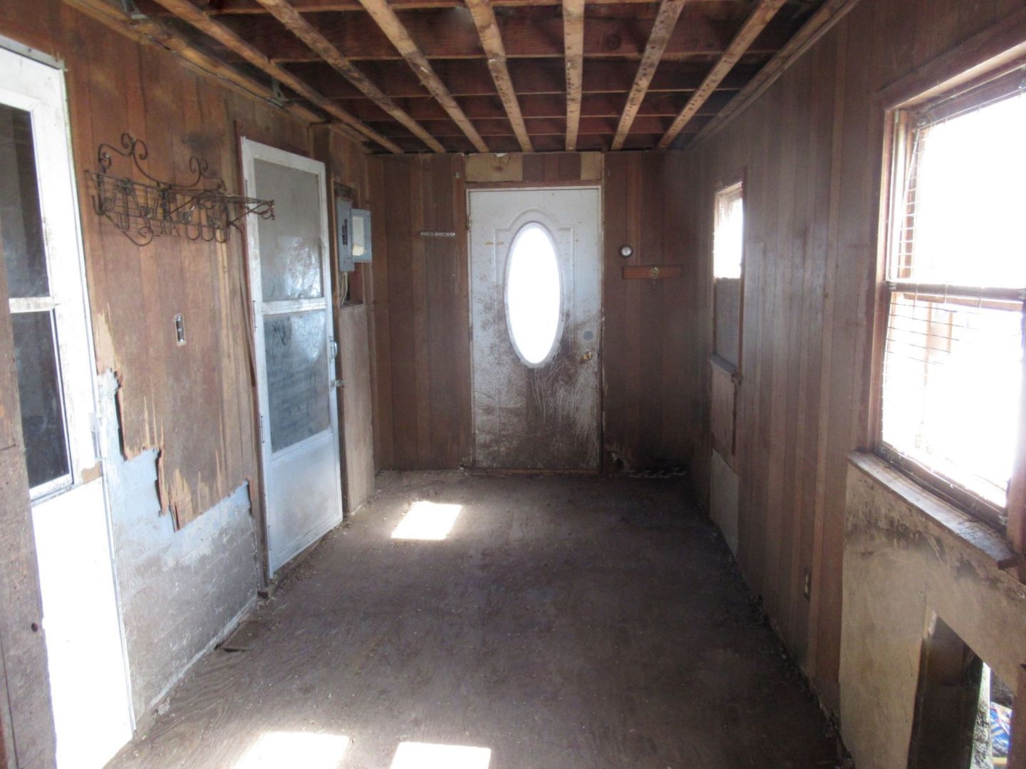3560 North 2100E Road Ludlow, IL 60949 - Photo 7 of 22 a view of entryway