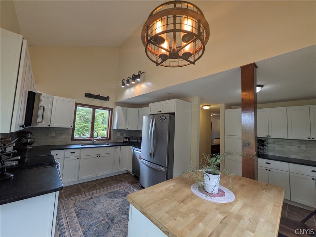 39 Hickory Park Road Cortland, NY 13045 - Photo 17 of 44