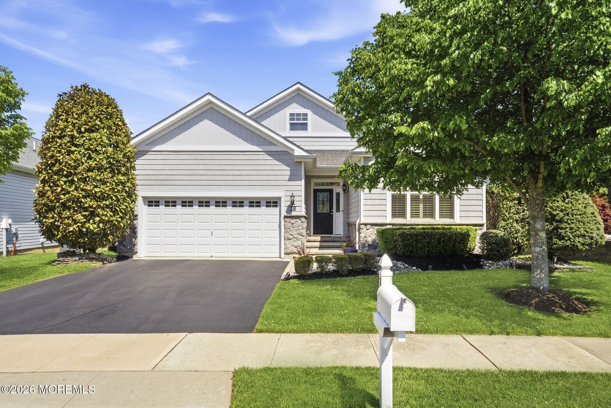 38 Riva Ridge Road Manalapan, NJ 07726 - Photo 31 of 37 48-web-or-mls-DSC06562