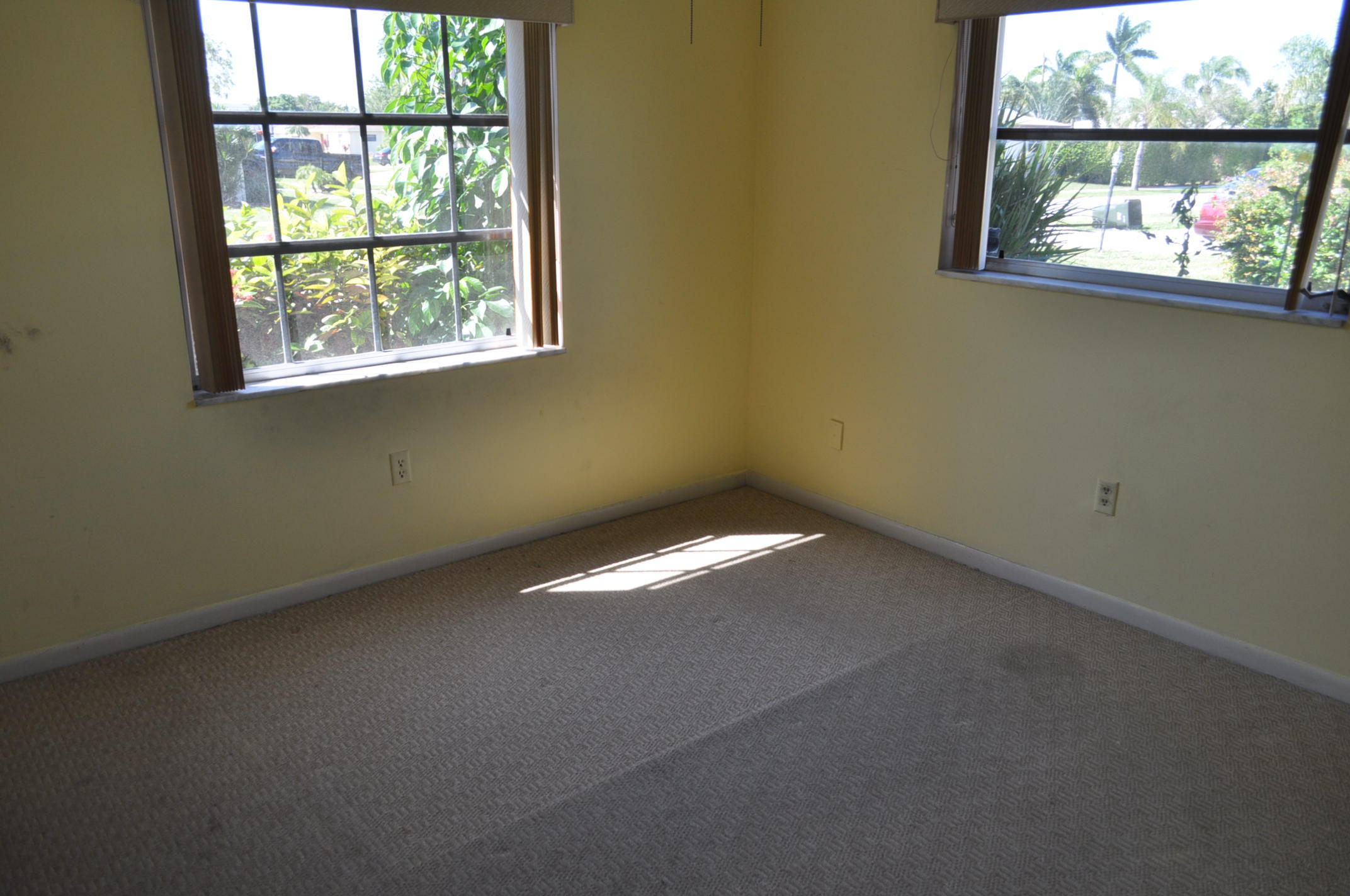 10585 Ermine Avenue Boca Raton, FL 33428 - Photo 8 of 17 DSC_0006