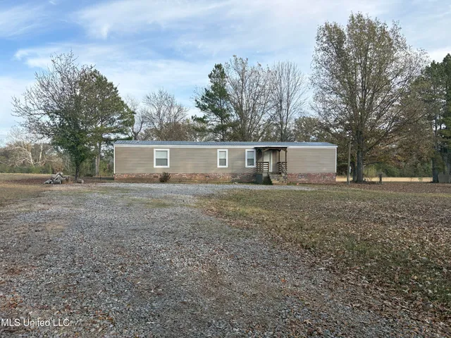 $165,000 | 476 Hart Road, Canton, MS 39046