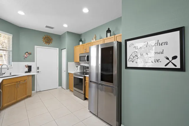 $315,000 | 333 Southwest Coconut Key Way, Port St. Lucie, FL 34986