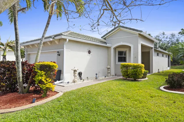 $315,000 | 333 Southwest Coconut Key Way, Port St. Lucie, FL 34986