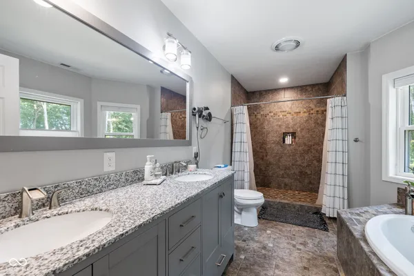 $515,000 | 8130 Lake Shore Drive, Rockville, IN 47872