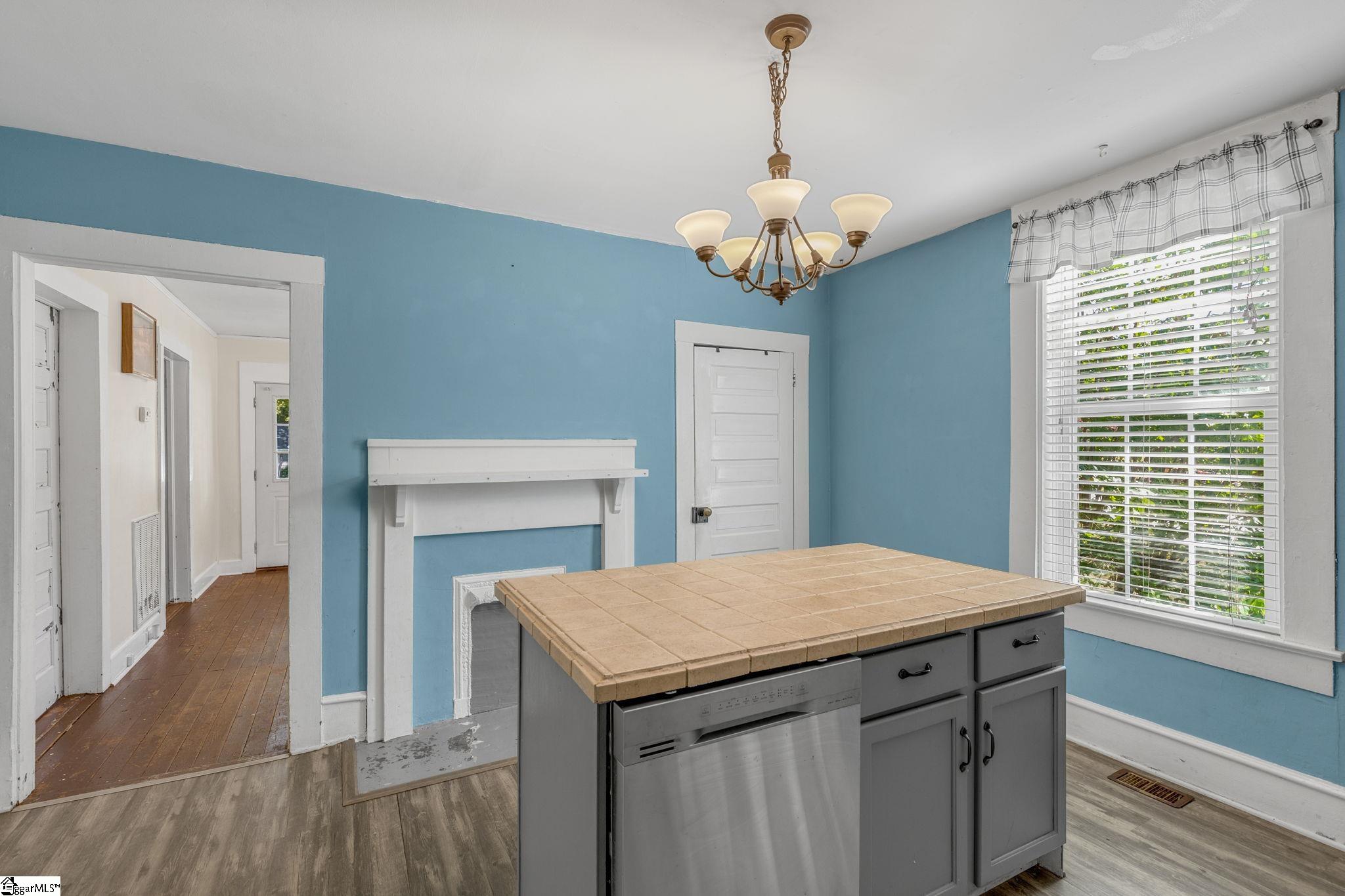 103 Old Norris Road Liberty, SC 29657 - Photo 7 of 34 Gallery Image 7
