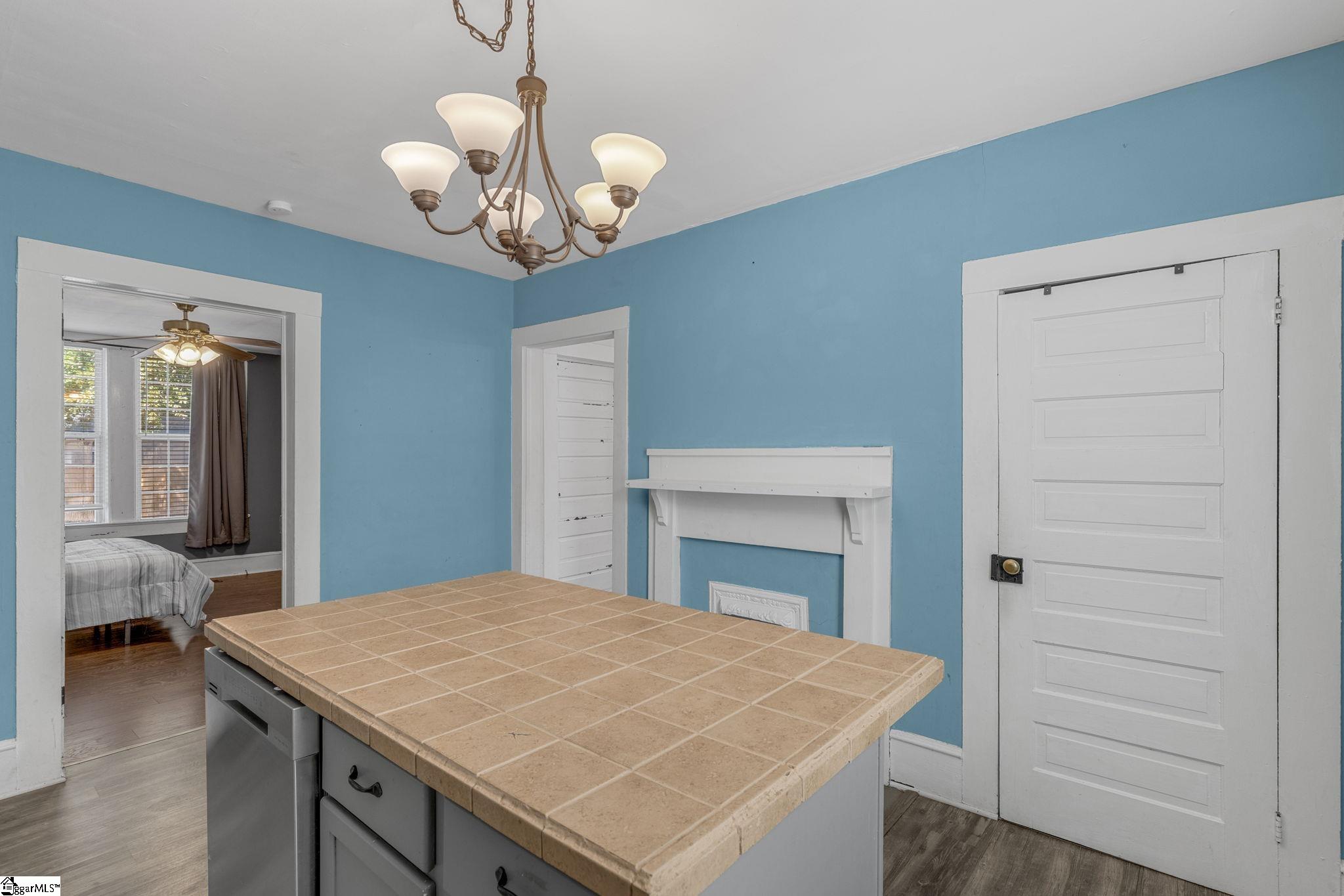 103 Old Norris Road Liberty, SC 29657 - Photo 8 of 34 Gallery Image 8