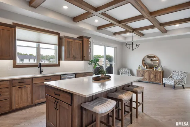 $685,000 | 317 Madison Drive, Riverdale, IA 52722