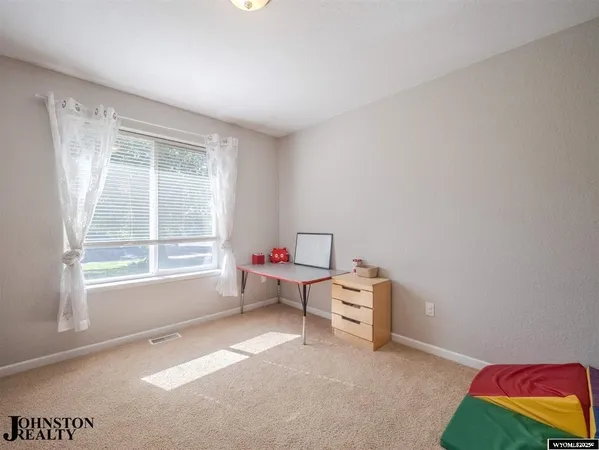 $420,000 | 208 Bow Street, Douglas, WY 82633