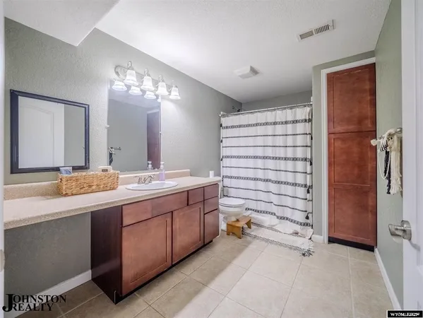 $420,000 | 208 Bow Street, Douglas, WY 82633