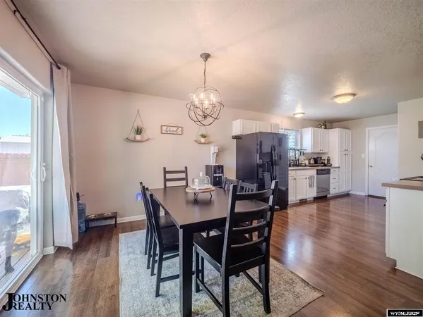 $420,000 | 208 Bow Street, Douglas, WY 82633