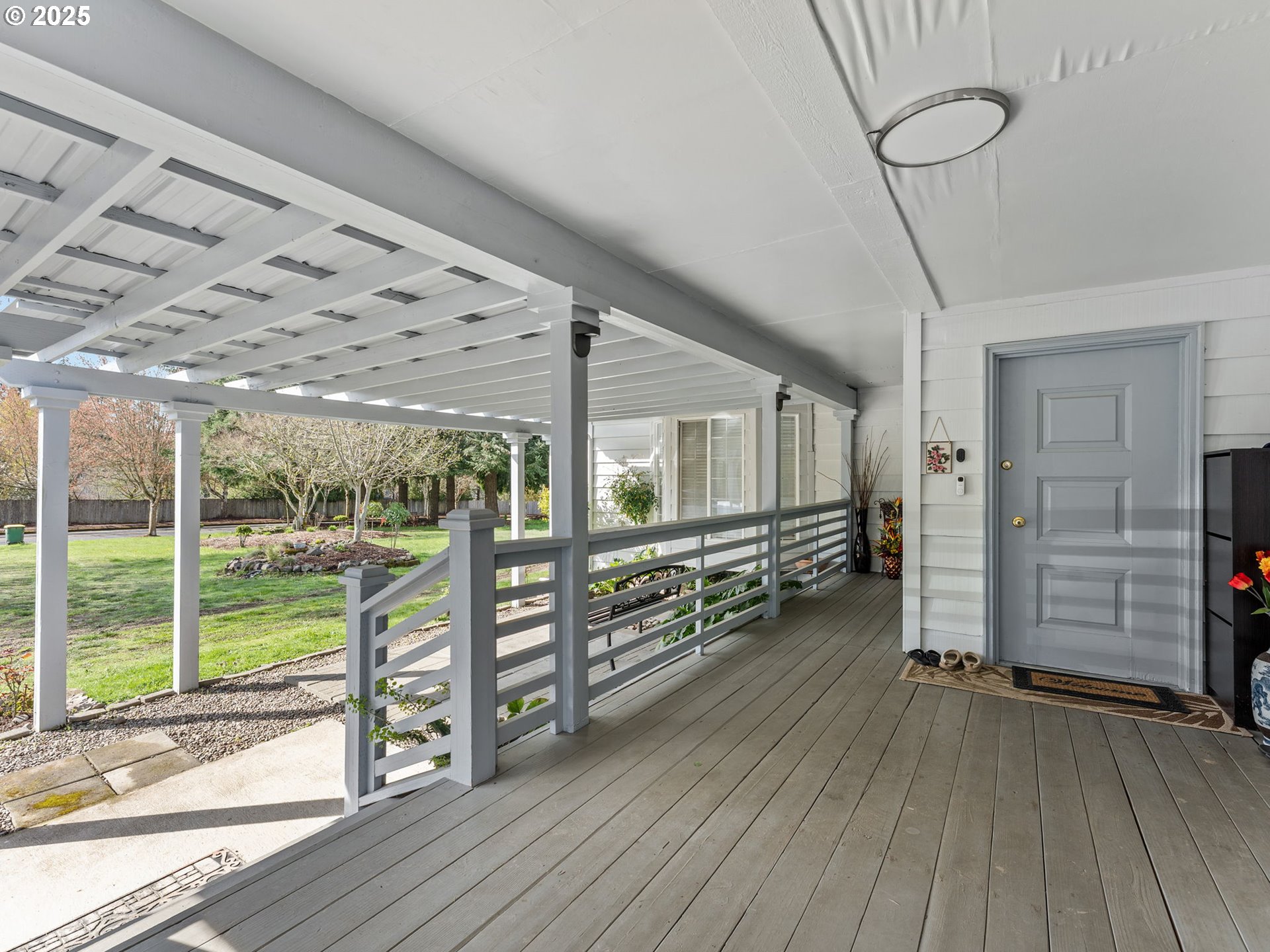 15095 Southwest Weir Road Beaverton, OR 97007 - Photo 11 of 45