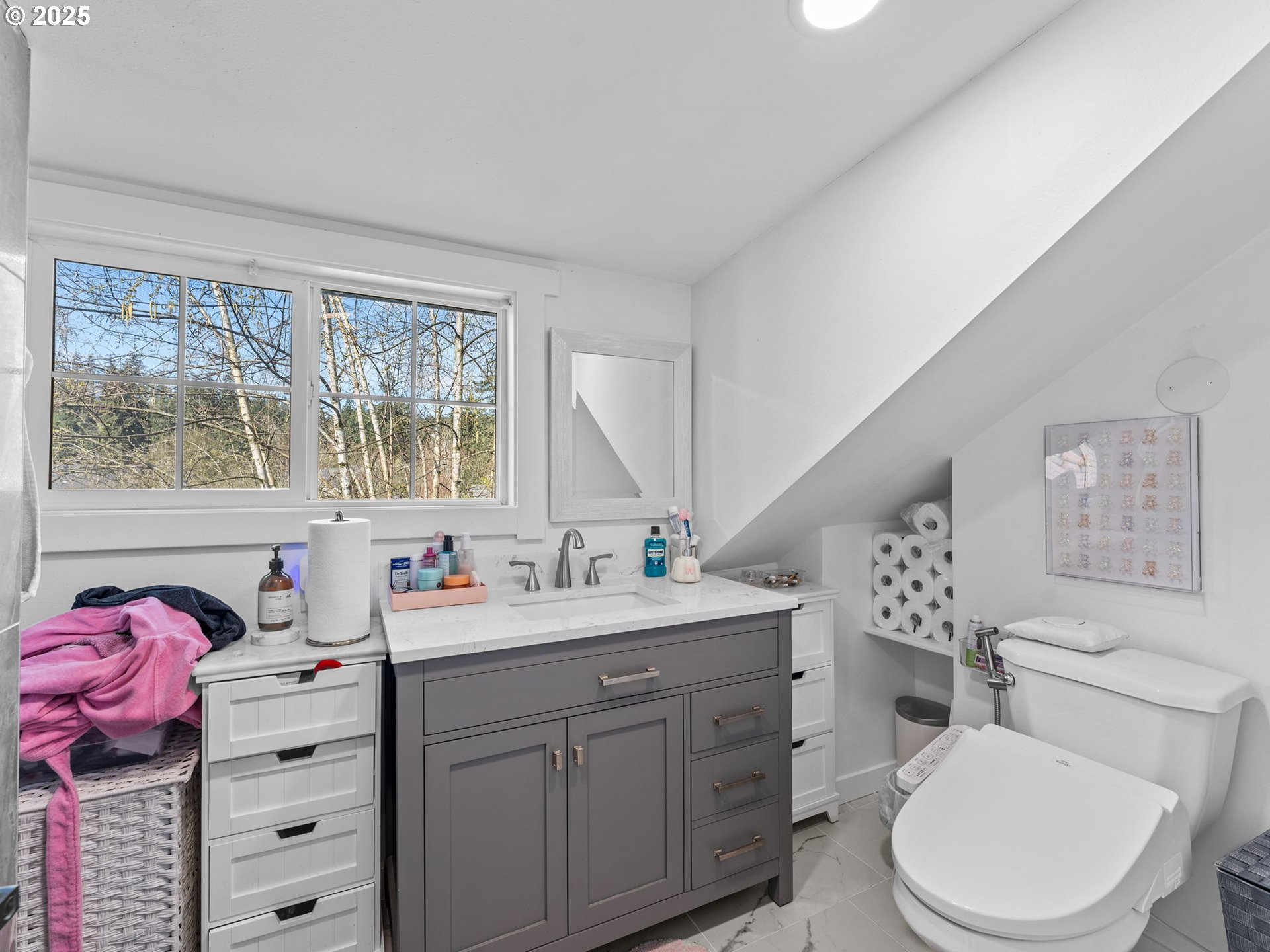 15095 Southwest Weir Road Beaverton, OR 97007 - Photo 25 of 45