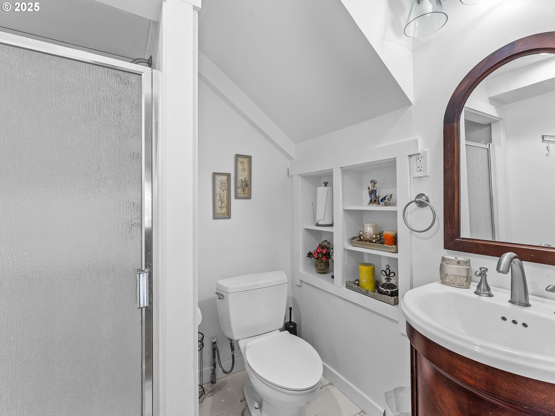 15095 Southwest Weir Road Beaverton, OR 97007 - Photo 32 of 45