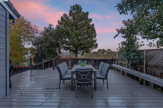 $1,395,000 | 1301 Strawberry Court, Danville, CA 94526