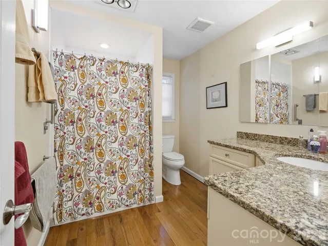 $245,000 | 410 Golf View Condo Lane, Unit 2A, Hendersonville, NC 28739