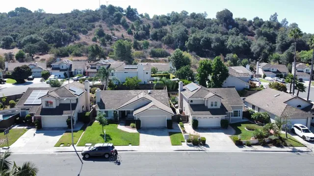 $829,900 | 1233 Rocky Point Way, Escondido, CA 92026