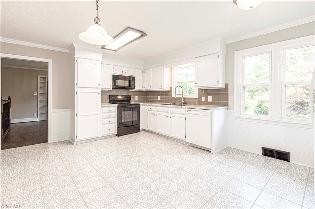 4124 Clinard Road Clemmons, NC 27012 - Photo 10 of 30 Gallery Image 10