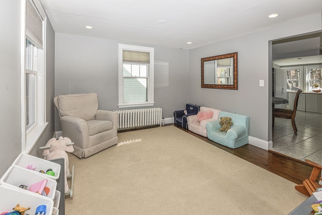 205 Curve Street Dedham, MA 02026 - Photo 17 of 35