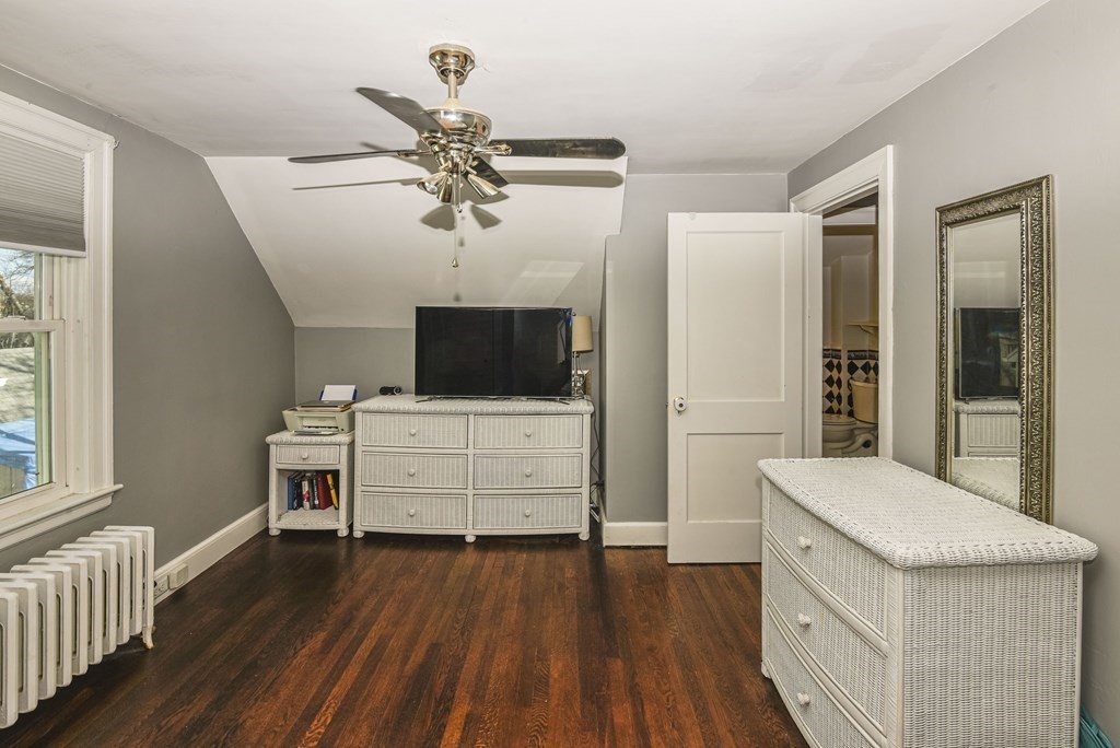 205 Curve Street Dedham, MA 02026 - Photo 24 of 35